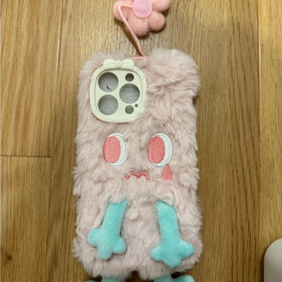 iPhone 14 Pro Max phone case - Picture 3 of 3